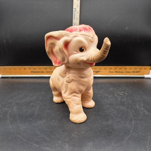 Vintage 1961 pink - vintage, toy